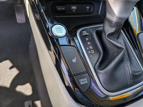 Certified 2025 Kia Soul EX FWD image 27