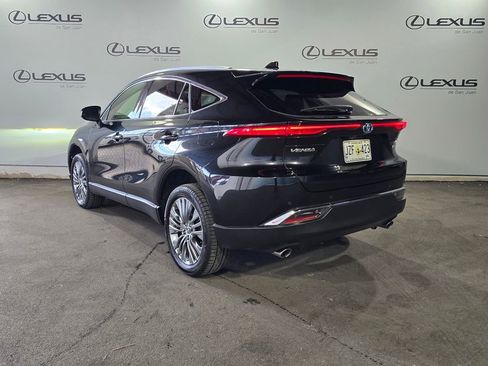 Used 2022 Toyota Venza LE AWD/4WD image 7