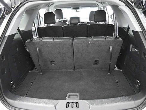 Used 2023 Ford Explorer XLT w/ Equipment Group 202A image 14