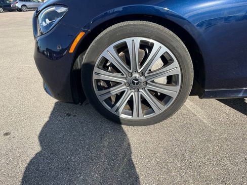 Used 2021 Mercedes-Benz E 350 4MATIC Sedan w/ Premium Package image 30