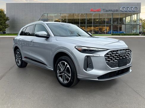 New 2026 Audi Q5 Premium AWD/4WD image 1