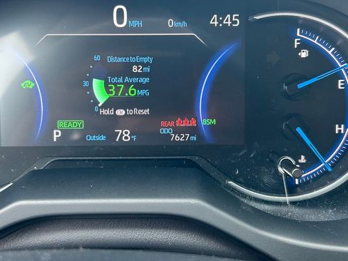 Used 2025 Toyota RAV4 XLE Premium w/ Weather Package AWD/4WD image 38