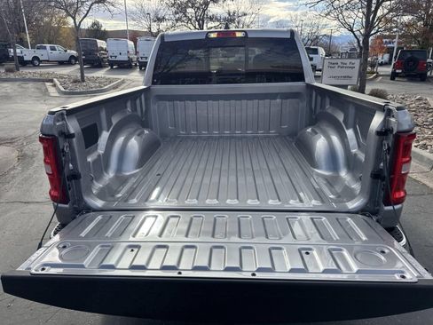 New 2026 RAM 1500 Big Horn AWD/4WD image 32