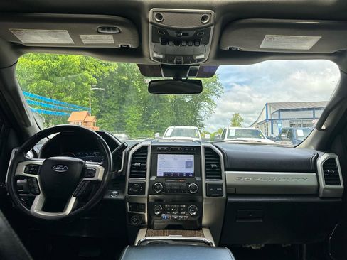 Used 2020 Ford F250 Lariat w/ Lariat Ultimate Package AWD/4WD image 10