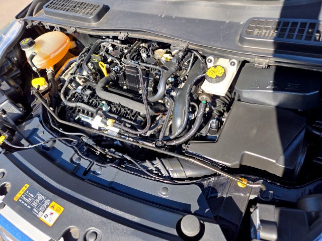 Used 2019 Ford Escape SEL AWD/4WD image 16