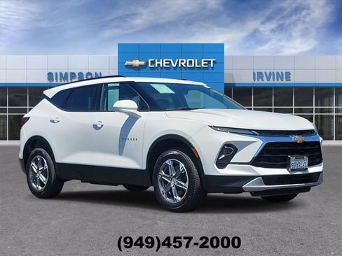 Used 2024 Chevrolet Blazer LT w/ Convenience Package FWD image 1