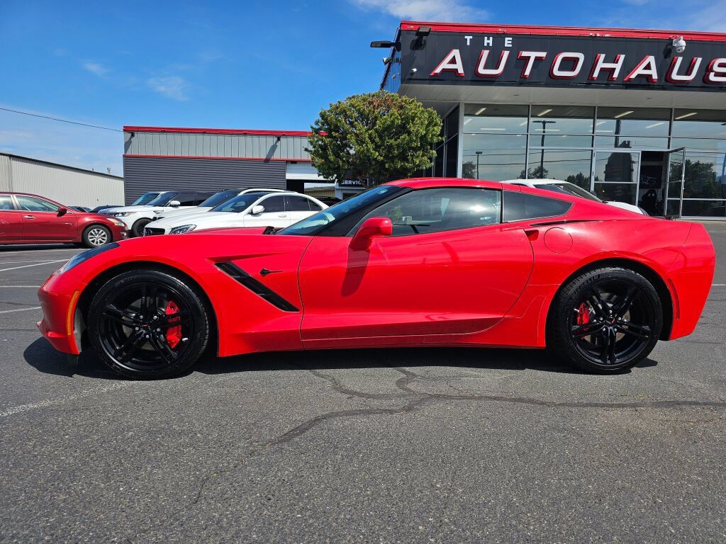 Used 2016 Chevrolet Corvette Stingray Coupe w/ 2LT Preferred Equipment Group RWD image 2