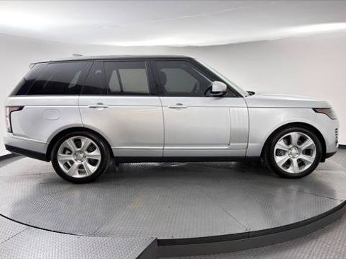 Used 2019 Land Rover Range Rover Supercharged AWD/4WD image 9