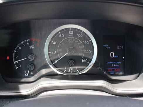 Used 2022 Toyota Corolla LE FWD image 12