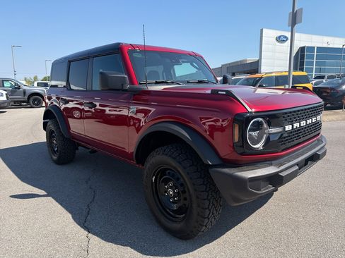 New 2026 Ford Bronco Big Bend AWD/4WD image 3