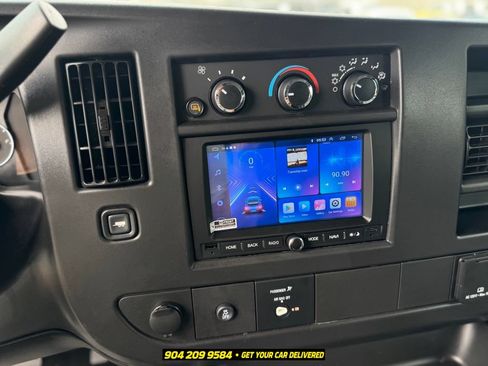 Used 2026 Chevrolet Express 2500 w/ Driver Convenience Package RWD image 17