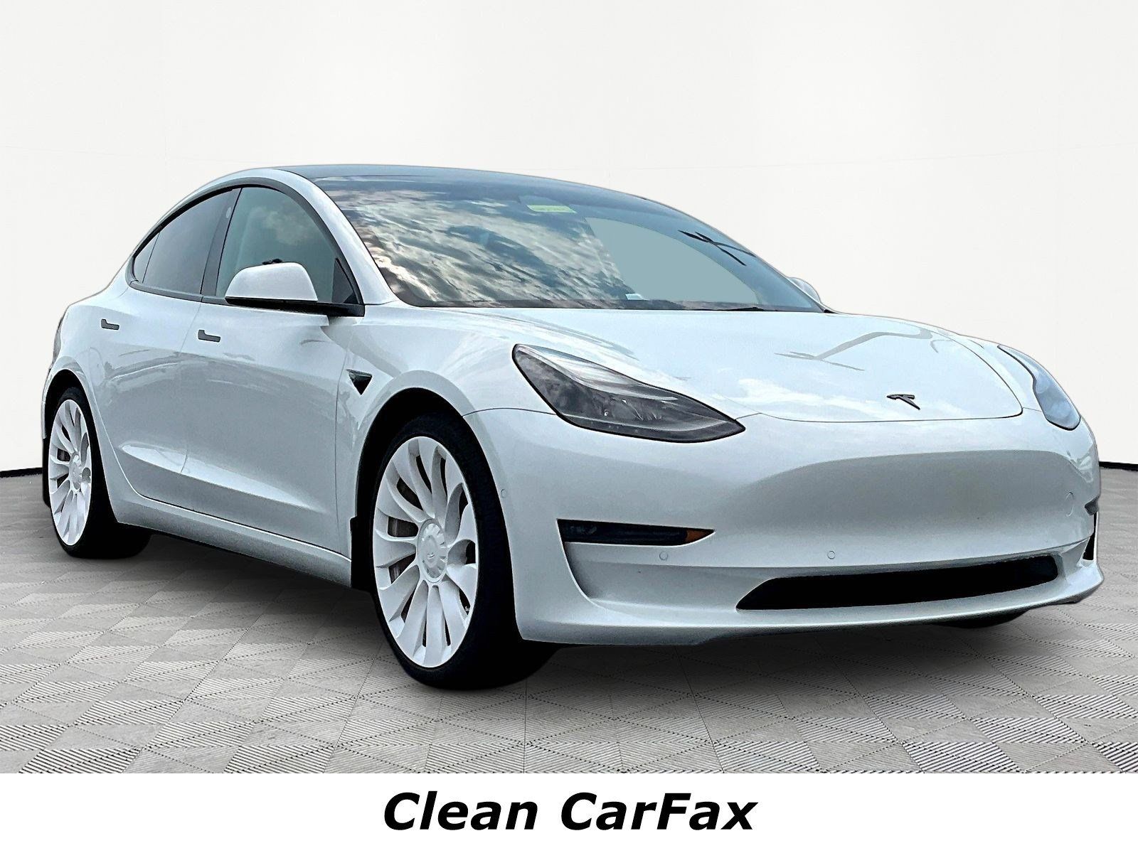 Used 2022 Tesla Model 3 Performance AWD/4WD image 3