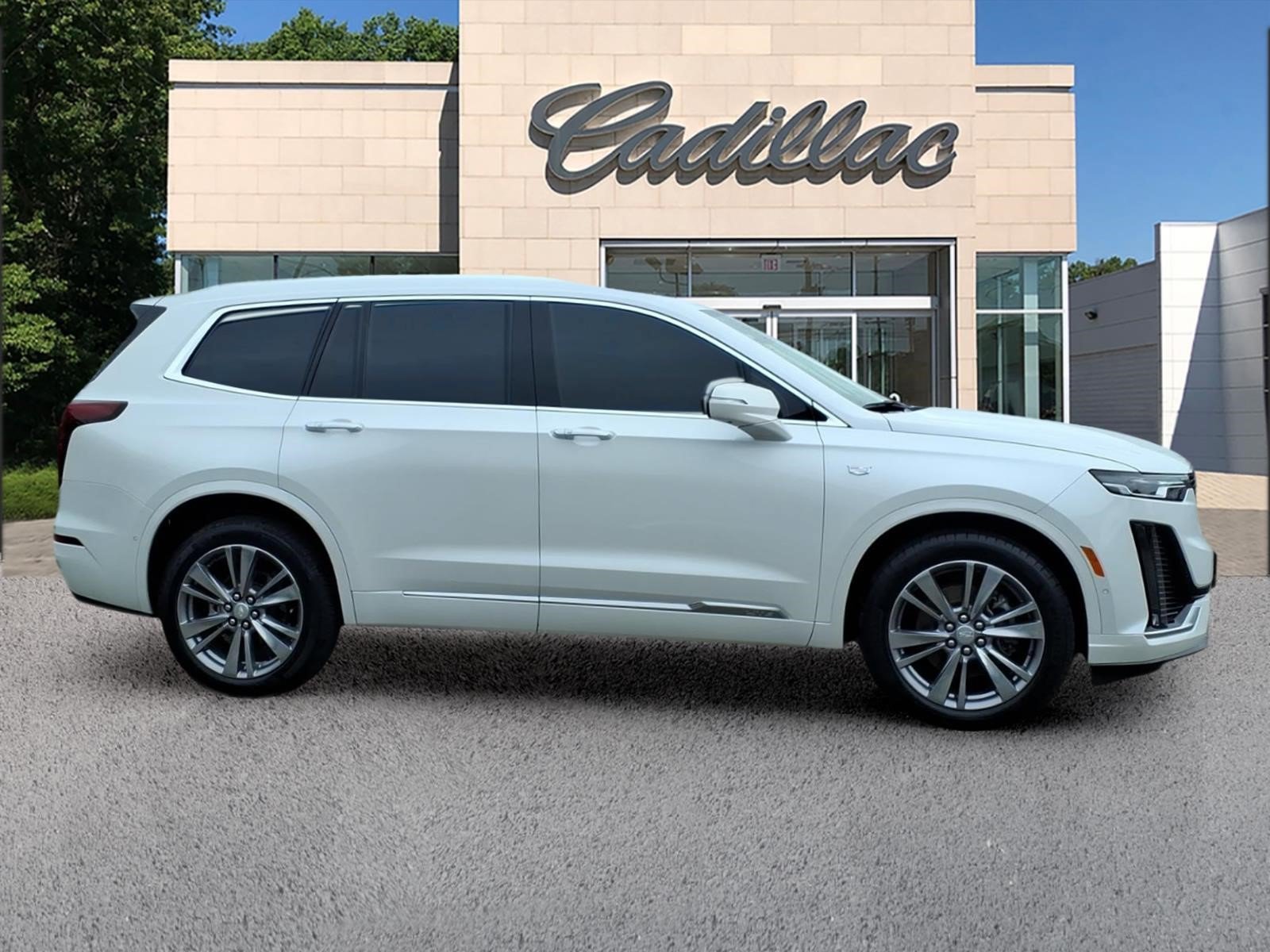 Certified 2024 Cadillac XT6 Premium Luxury w/ Technology Package AWD/4WD image 6