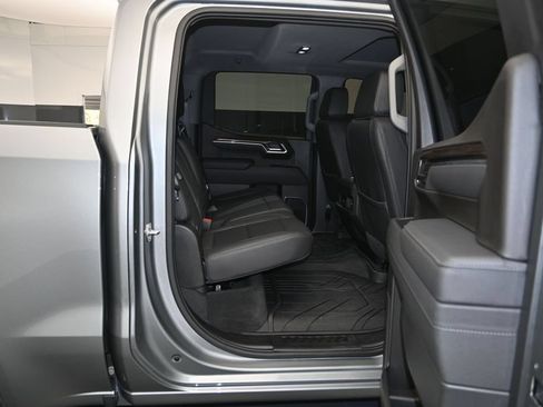 Used 2025 Chevrolet Silverado 1500 RST w/ Convenience Package II AWD/4WD image 29