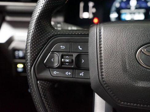 Certified 2025 Toyota Tacoma SR5 image 15