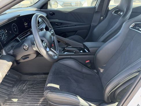 Used 2025 Hyundai Elantra N image 16