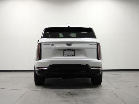 Used 2025 Cadillac Escalade IQ Luxury 1 image 5