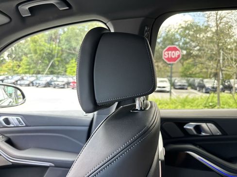 Used 2026 BMW X5 sDrive40i RWD image 16