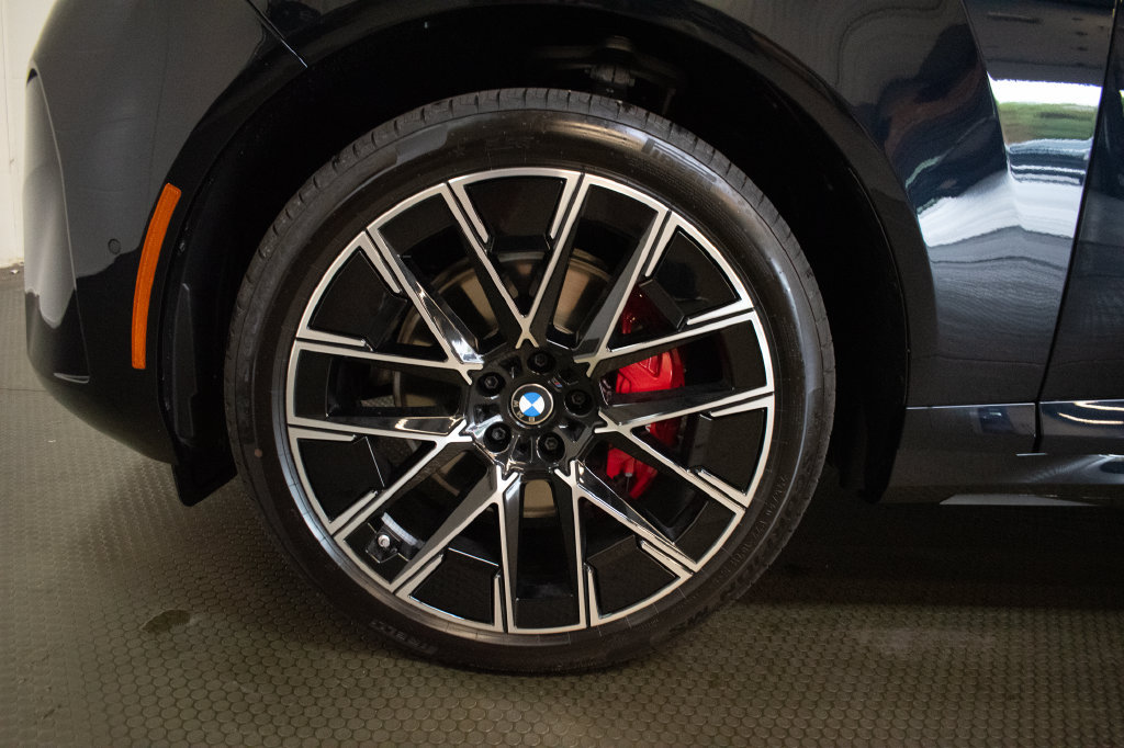 New 2027 BMW X5 xDrive40i w/ M Sport Professional Package AWD/4WD image 9