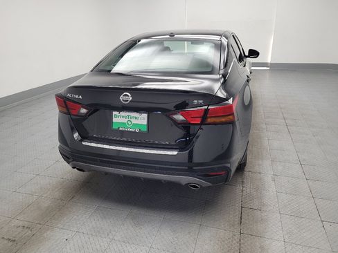 Used 2022 Nissan Altima 2.5 SR FWD image 7
