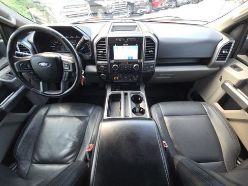 Used 2017 Ford F150 XLT w/ Equipment Group 302A Luxury RWD image 31