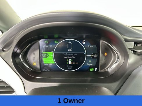 Used 2019 Chevrolet Bolt Premier w/ Infotainment Package image 15