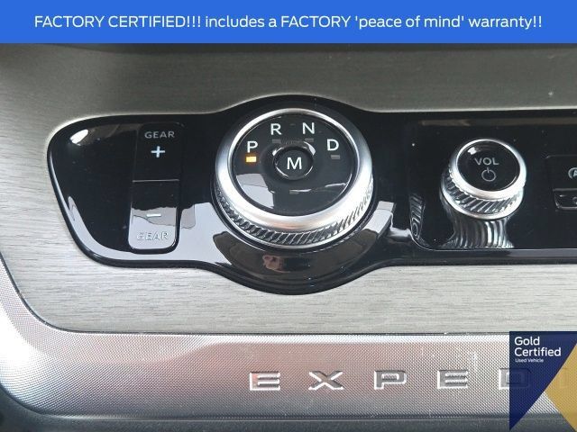 Used 2025 Ford Expedition Platinum w/ Driver's Package AWD/4WD image 43