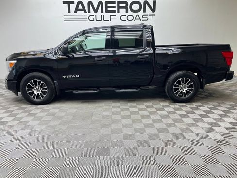 Used 2024 Nissan Titan SV RWD image 6