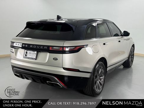 Used 2018 Land Rover Range Rover Velar R-Dynamic SE AWD/4WD image 6