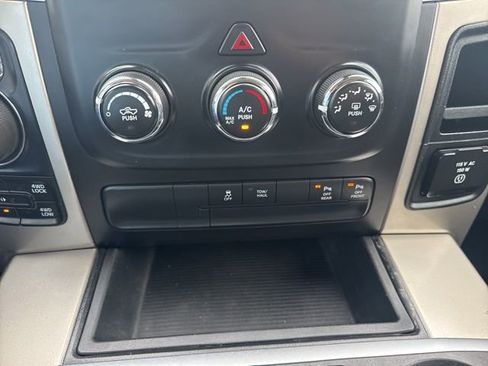 Used 2015 RAM 1500 Big Horn AWD/4WD image 27