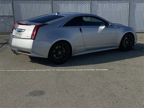 Used 2011 Cadillac CTS V w/ Wood Trim Package image 5