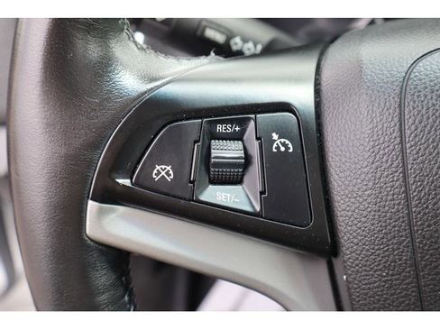 Used 2012 Chevrolet Cruze LT FWD image 12