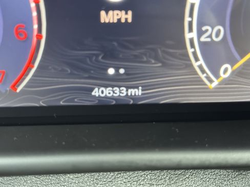 Used 2024 Jeep Wagoneer Series II w/ Flexible Seating Group image 22