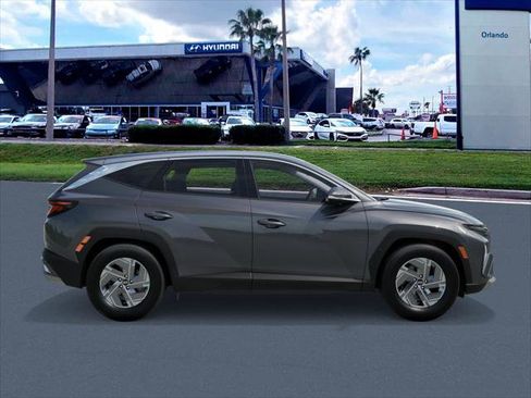 New 2026 Hyundai Tucson Blue SE AWD/4WD image 7