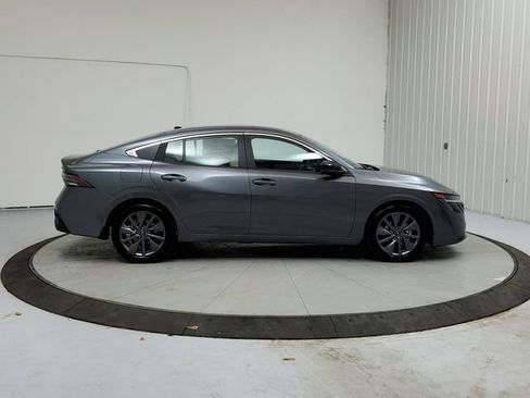New 2026 Nissan Sentra SL w/ Floor Mat Package FWD image 8