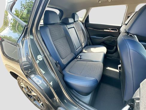 Certified 2025 Kia Seltos S FWD image 25