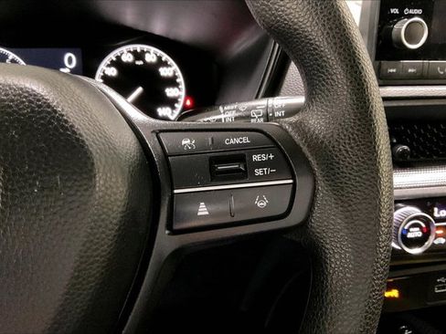 Used 2025 Honda CR-V LX image 19