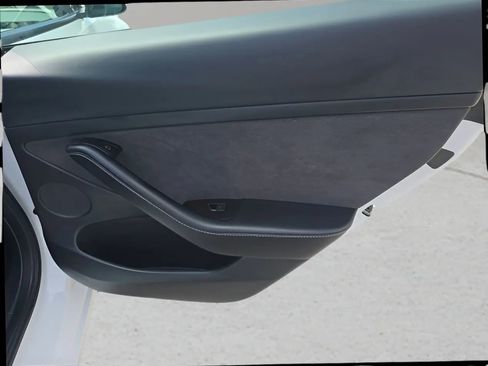 Used 2023 Tesla Model 3 Standard Range RWD image 19