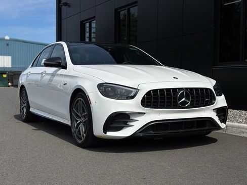 Used 2022 Mercedes-Benz E 53 AMG 4MATIC Sedan image 9