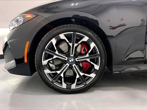 New 2026 BMW 330i xDrive Sedan w/ M Sport Package AWD/4WD image 30