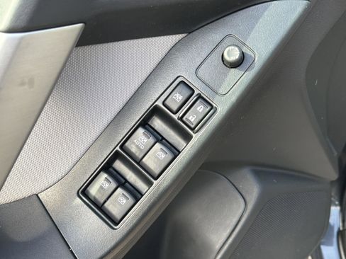 Used 2015 Subaru Forester 2.5i Premium w/ All-Weather Package image 10