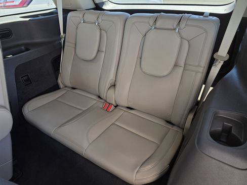 Used 2024 Lincoln Aviator Reserve w/ Equipment Group 201A image 17