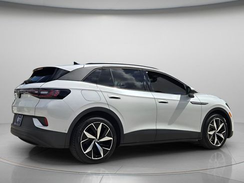 Certified 2023 Volkswagen ID.4 Pro S image 7