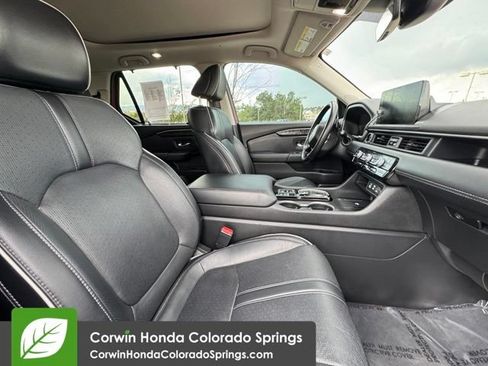Used 2023 Honda Pilot Elite image 34