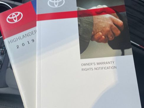 Used 2019 Toyota Highlander Limited image 36