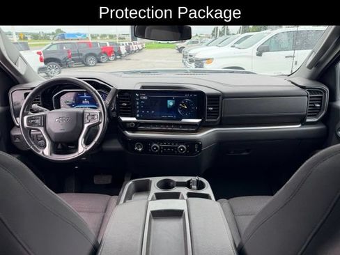 Used 2022 Chevrolet Silverado 1500 RST AWD/4WD image 7