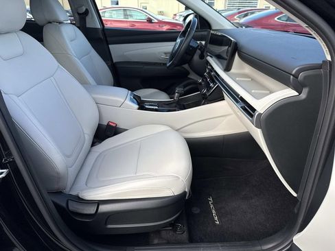 Used 2025 Hyundai Tucson SEL AWD/4WD image 19