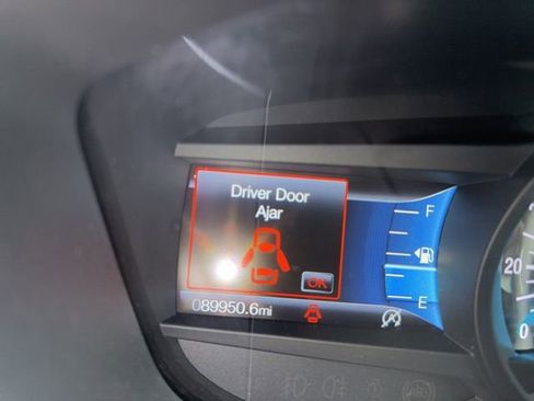 Used 2020 Ford Fusion SE image 14