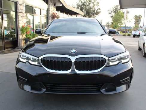 Used 2020 BMW 330i Sedan w/ Convenience Package RWD image 8