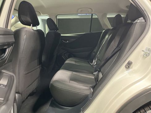 Used 2023 Subaru Outback Premium AWD/4WD image 33